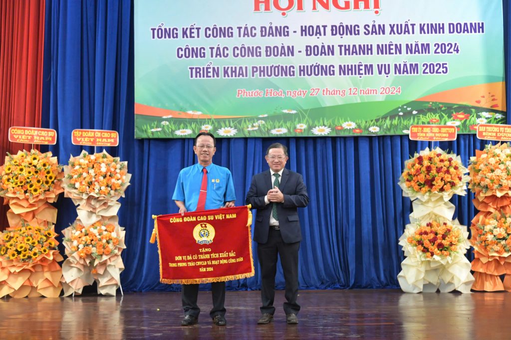 Cao su Phước Hòa hoàn thành xuất sắc nhiệm vụ